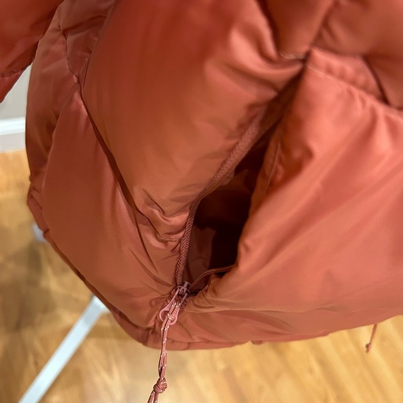 NWT - Columbia Women's Puffect™ Color Block Jacket - Picture 9 of 12